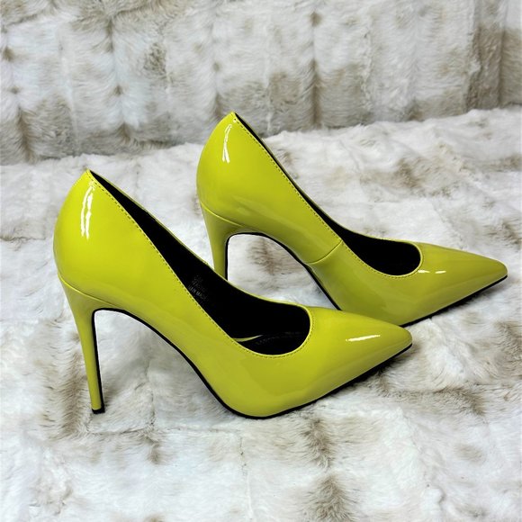 Cape Robbin Lime Yellow 4" Stiletto Pumps - Picture 3 of 8